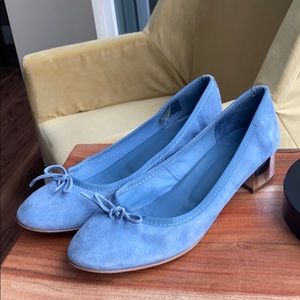 Classic suede bleu jeans flats